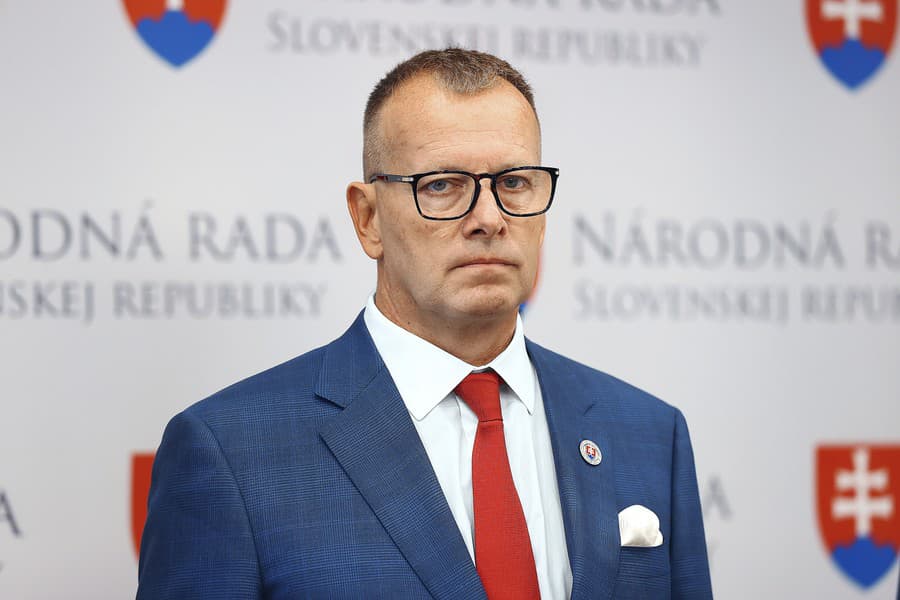 Boris Kollár, Sme Rodina.