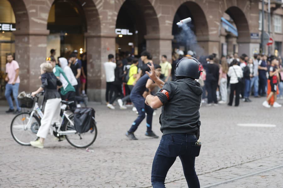 Vlnu násilných protestov vyvolala