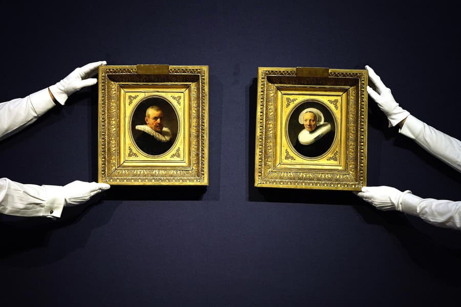 Málo známe Rembrandtove portréty vyniesli na aukcii viac milióny eur. 