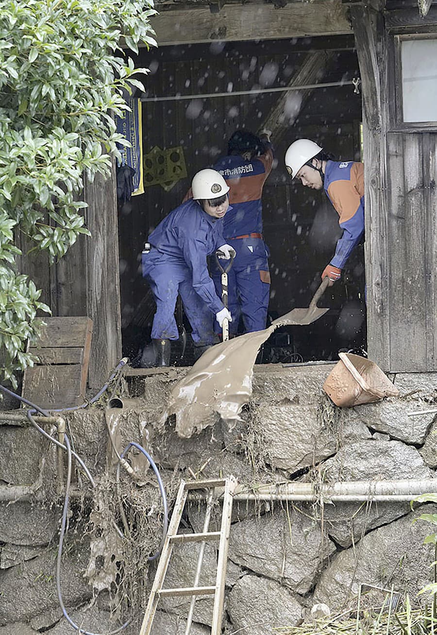 Japonsko sužujú prívalové dažde,