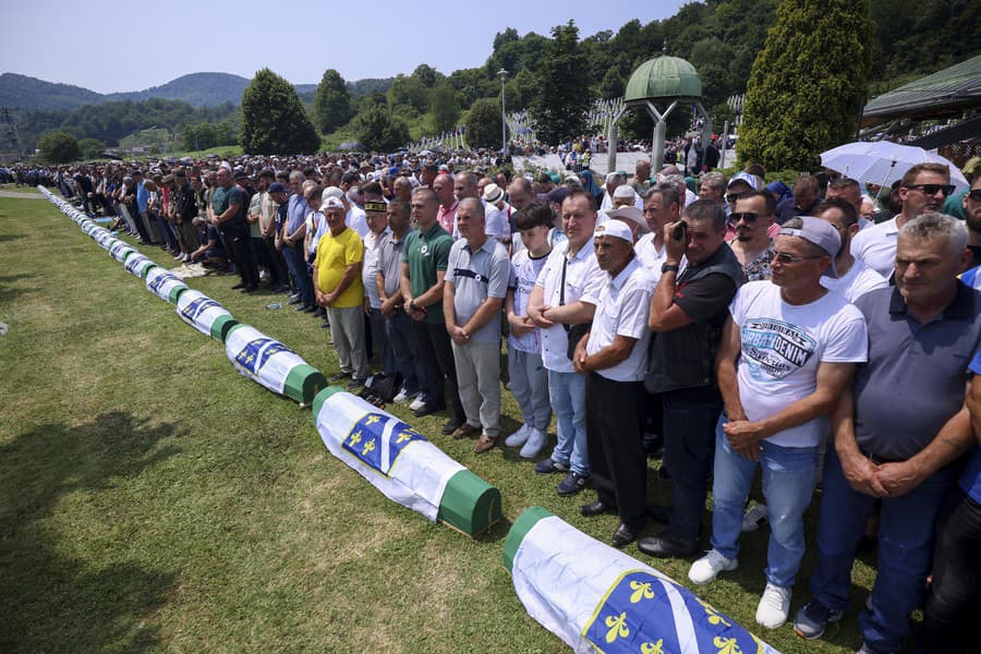 Do východobosnianskeho mesta Srebrenica