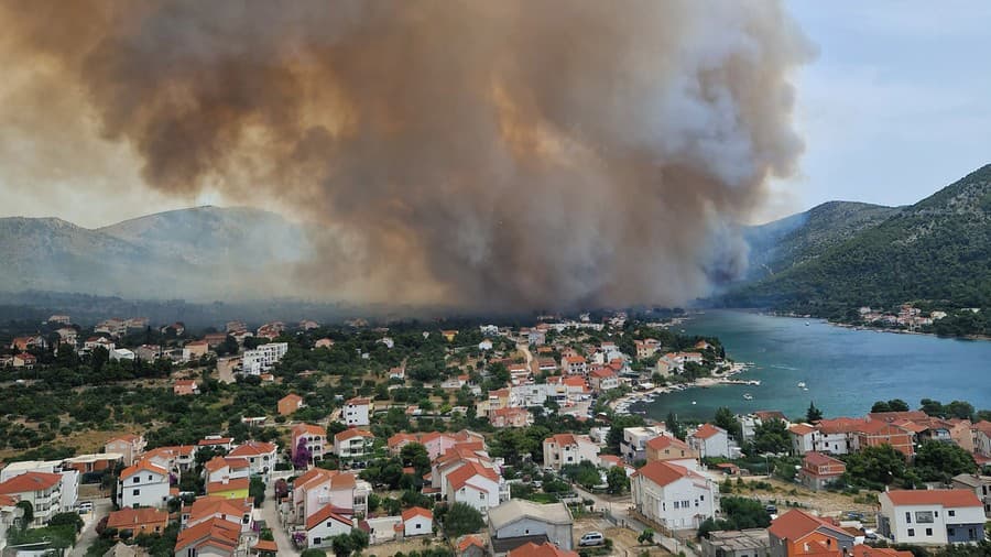 Požiar pri chorvátskej obci