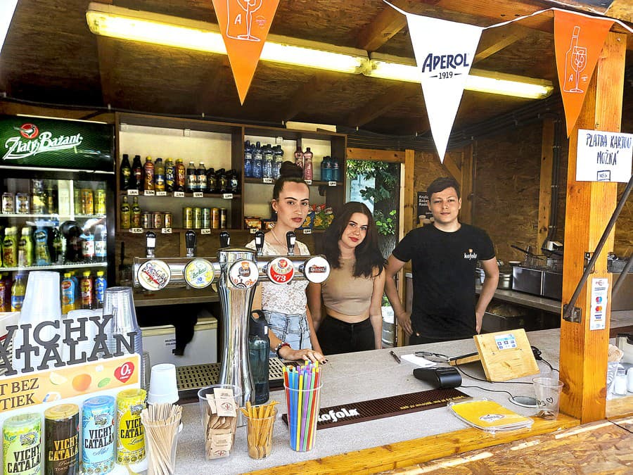 Jakub (20), Radka (16) a Simona (18), Košice, brigádnici