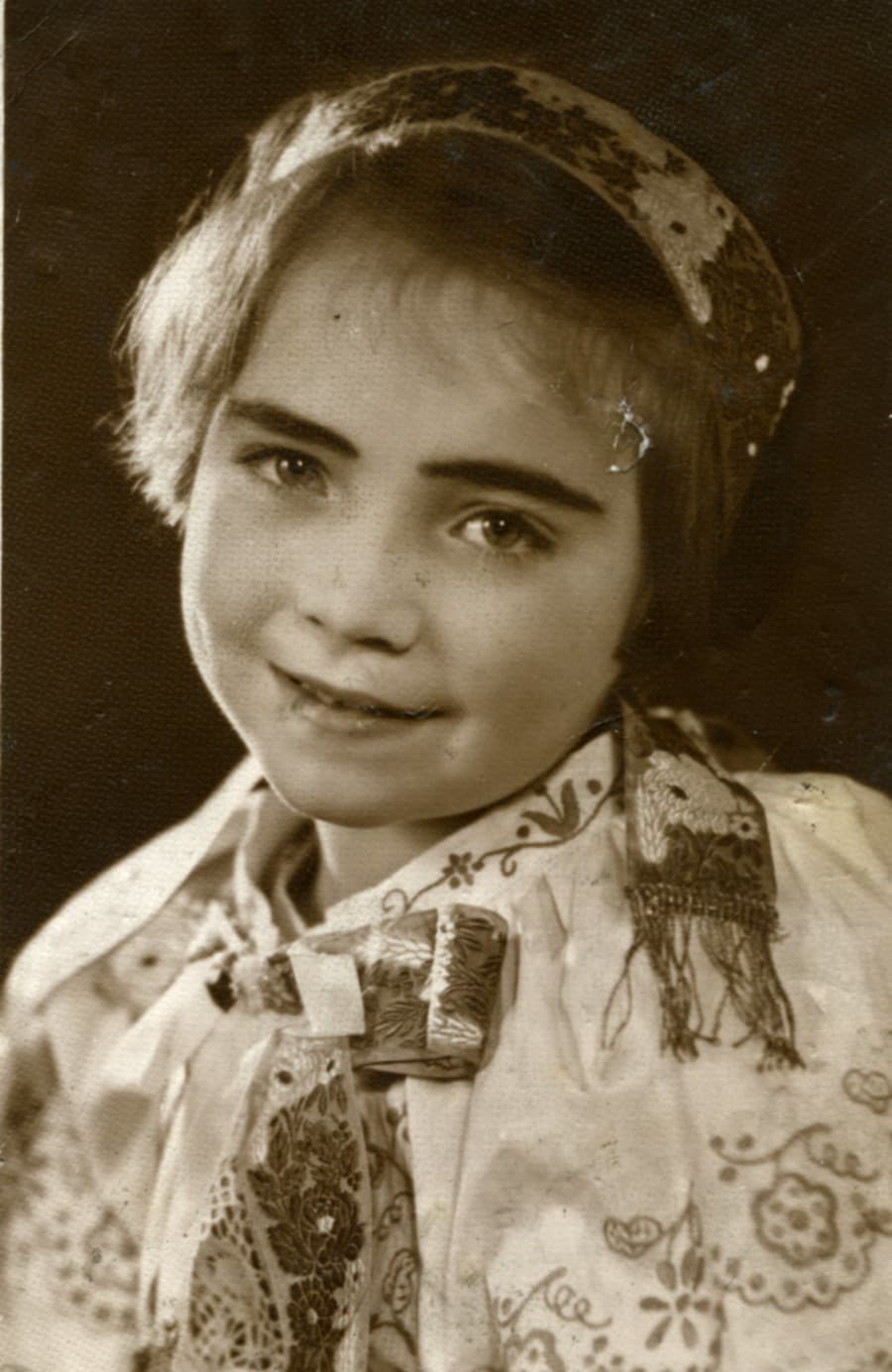 1940: 9-ročná  Evička