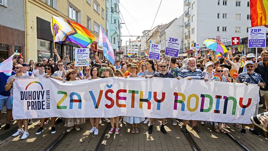 Za všetky rodiny: LGBTI+