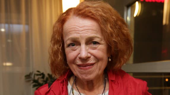 Iva Janžurová