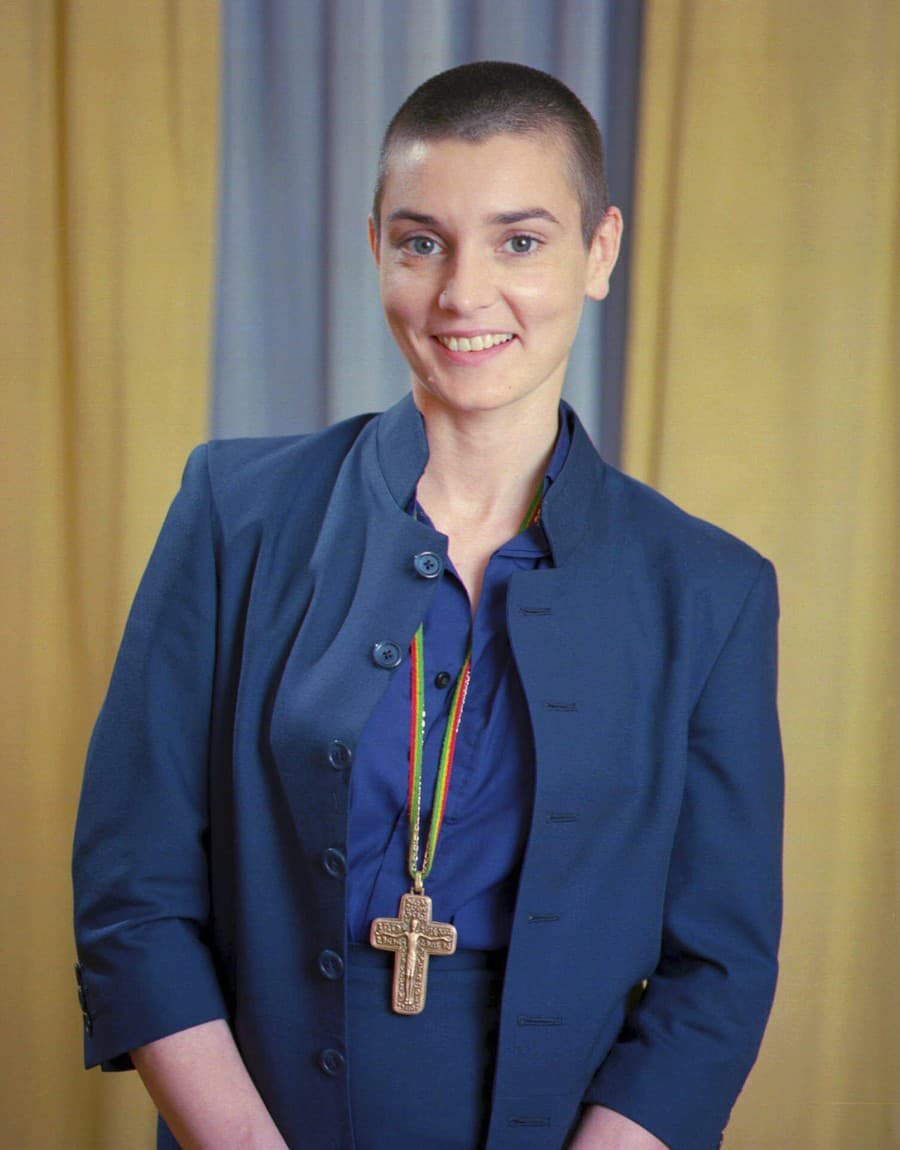 Zomrela speváčka Sinead O'Connor.