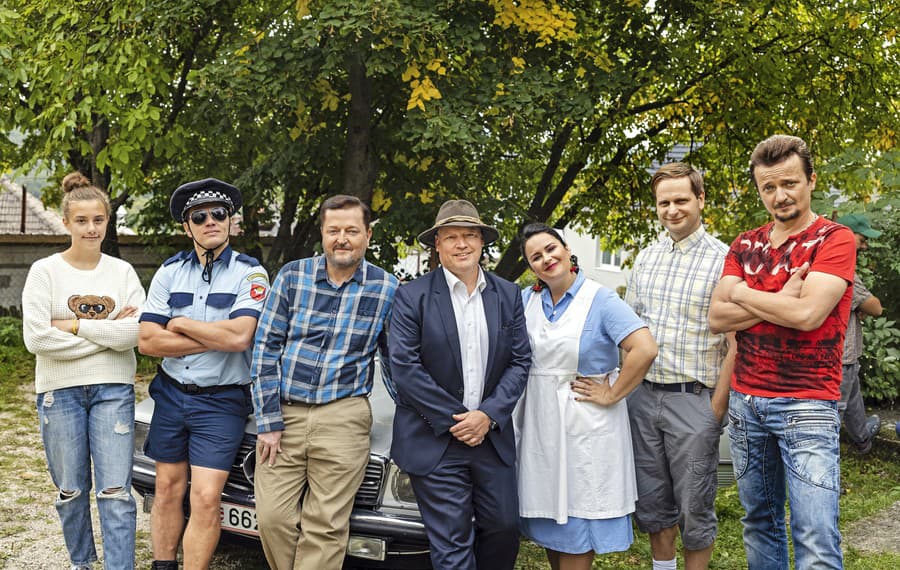 Účinkoval aj v seriálil Horná Dolná.