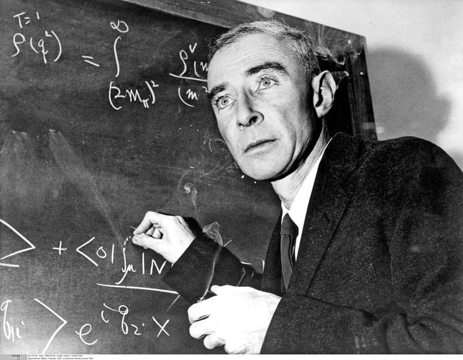 Robert Oppenheimer: Hoci sa