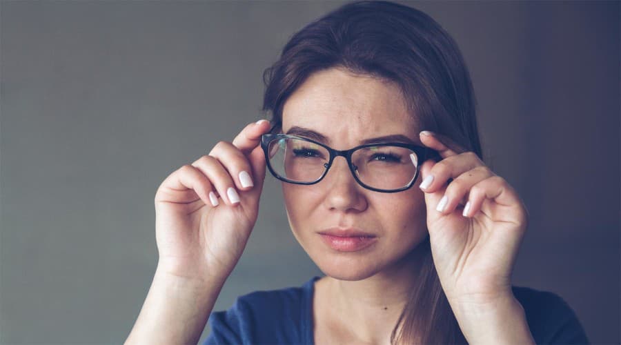 Krátkozrakosť je jednou z najbežnejších refrakčných porúch zraku.