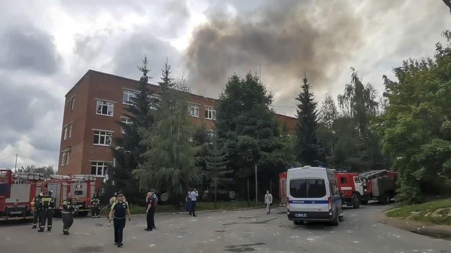  Výbuch bol natoľko silný, že tlaková vlna vyrazila okná v domoch rôznych štvrtí