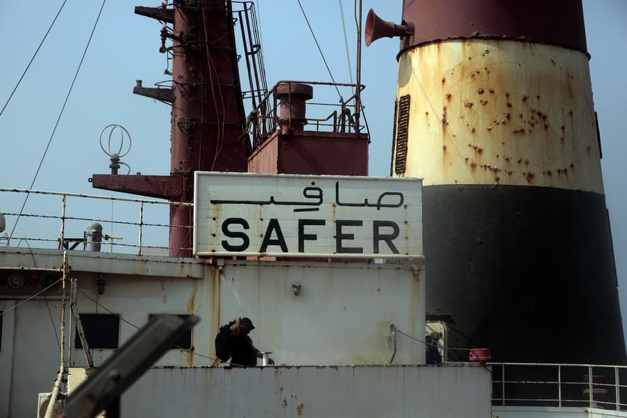 Tanker Safer už viac