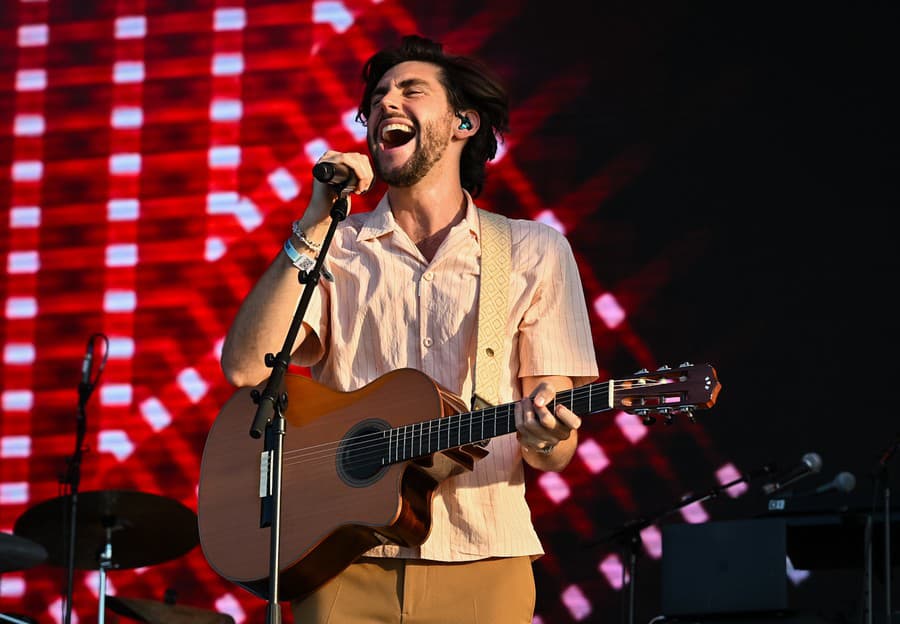 Alvaro Soler počas vystúpenia