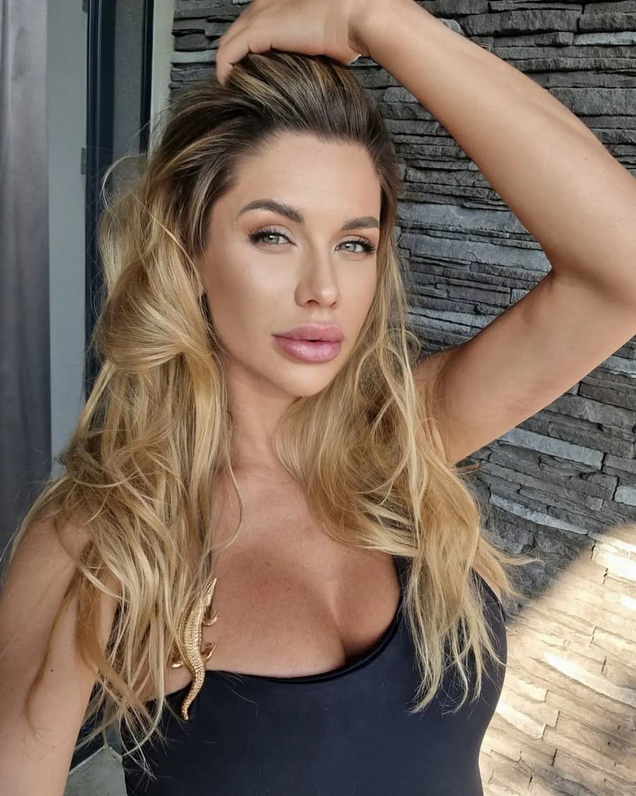 Playmate Eva Cifrová sa