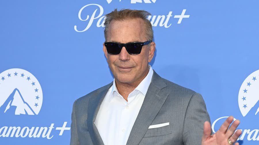 Kevin Costner nezažíva práve