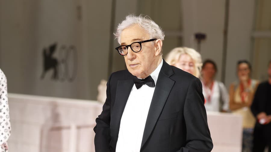 Woody Allen (78) priletel