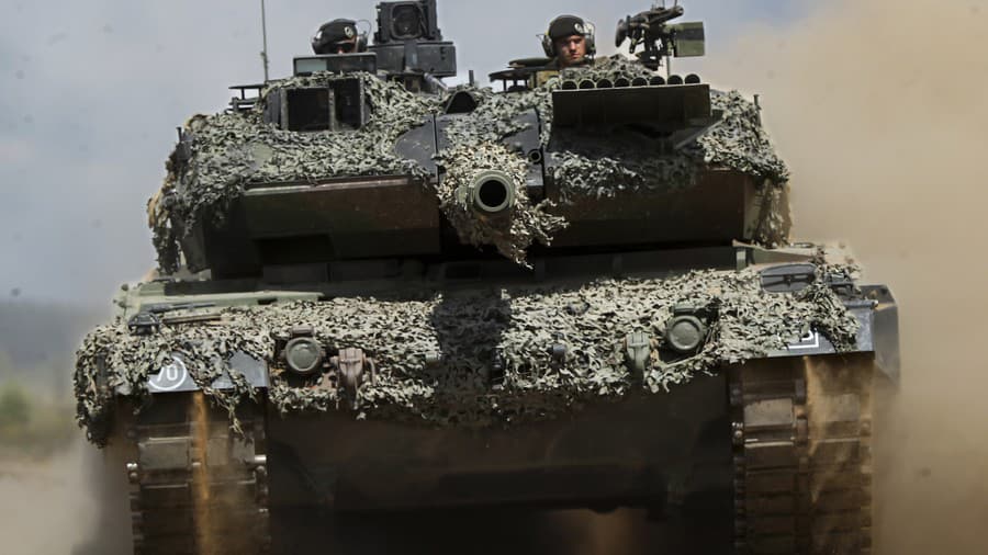 Prvých desať tankov Leopard