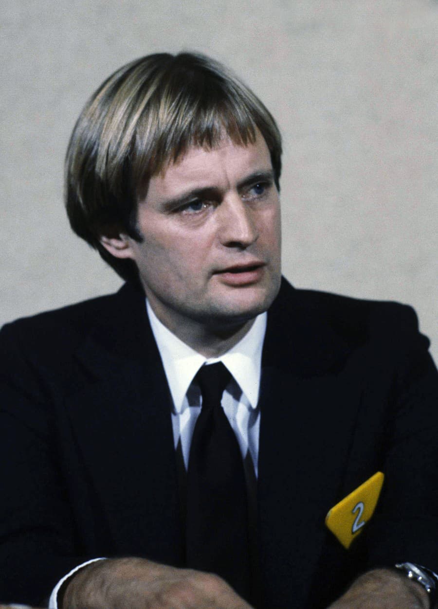 Na archívnej snímke z 23. novembra 1982 herec David McCallum.
