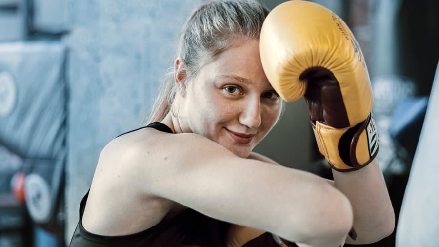 MMA bojovníčka Lucia Szabová (23)