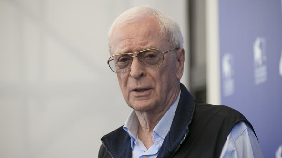 Anglický herec Michael Caine.