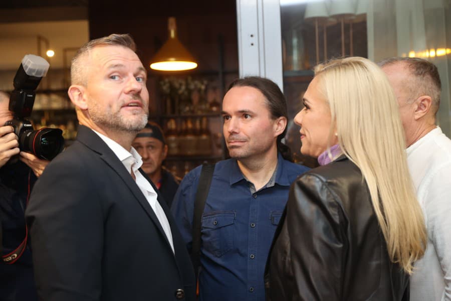 Líder Hlasu-SD Peter Pellegrini v centrále strany.