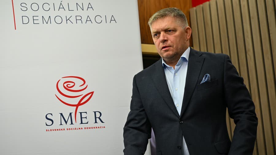 Prvá tlačová konferencia Smeru po voľbách,