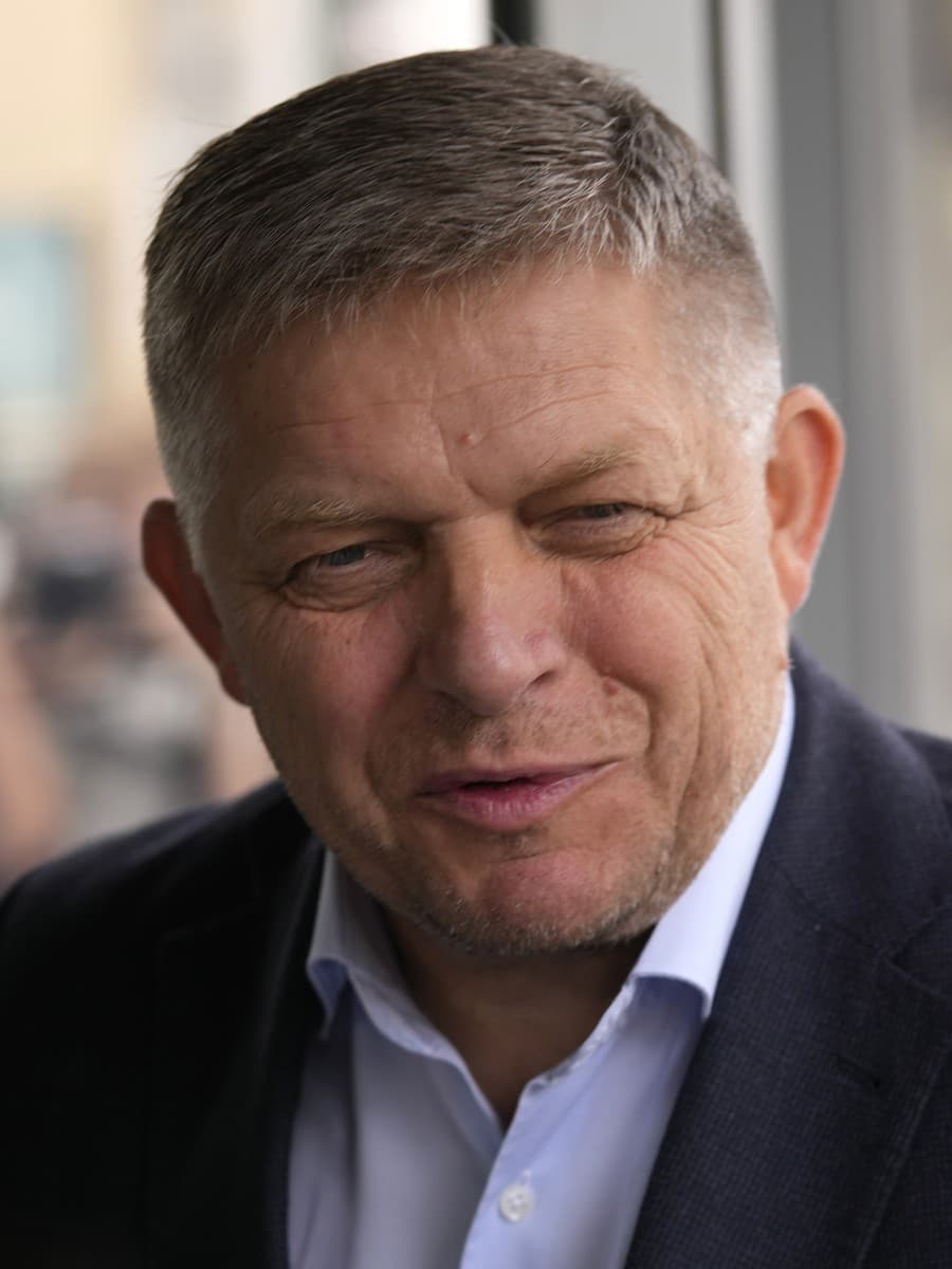 Strana Smer-SD Roberta Fica vyhrala v parlamentných voľbách.