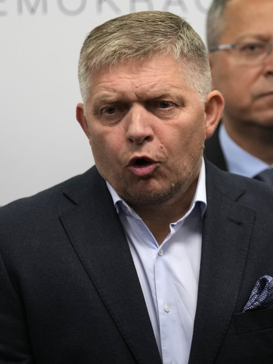 Strana Smer-SD Roberta Fica vyhrala v parlamentných voľbách.