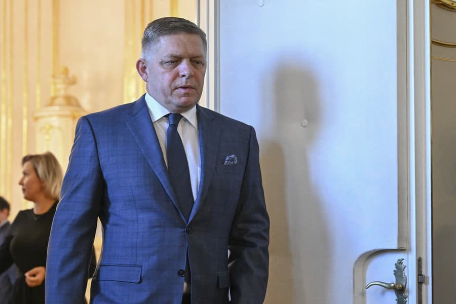 Robert Fico počas prijatia