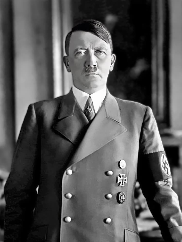 Adolf Hitler (1889 - 1945)