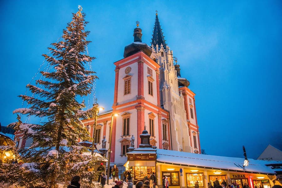 Zažite čarovnú atmosféru počas adventných zájazdov od CK DAKA.