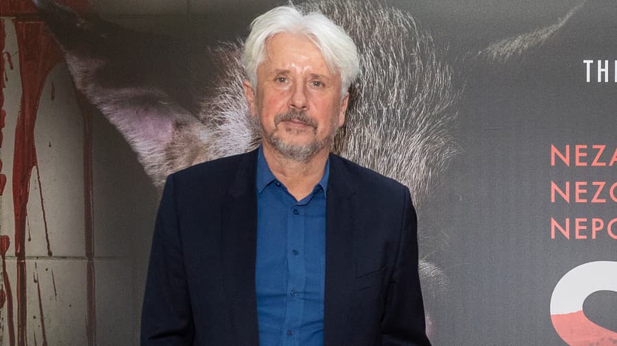 Biermann: Je vyštudovaný právnik, venuje sa však filmárčine.