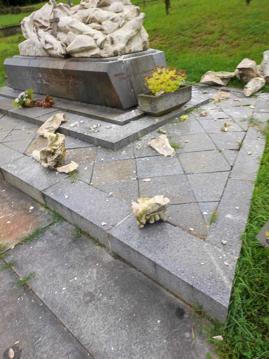 V Tokajíku zemetrasenie poškodilo pamätník, múzeum i rodinné domy