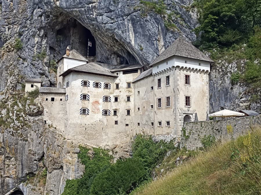 Predjama, Slovinsko: Renesančný hrad