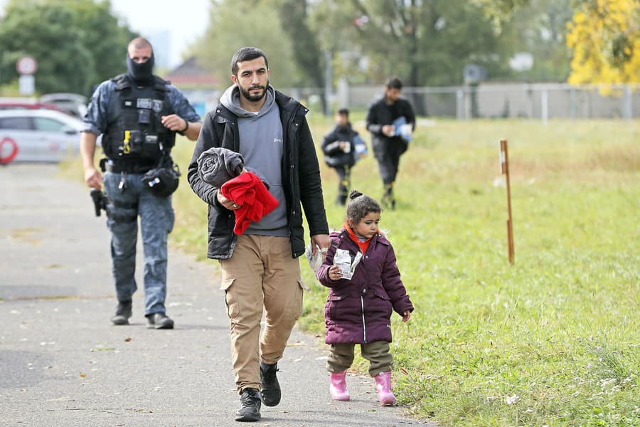 Migranti sa často pohybujú