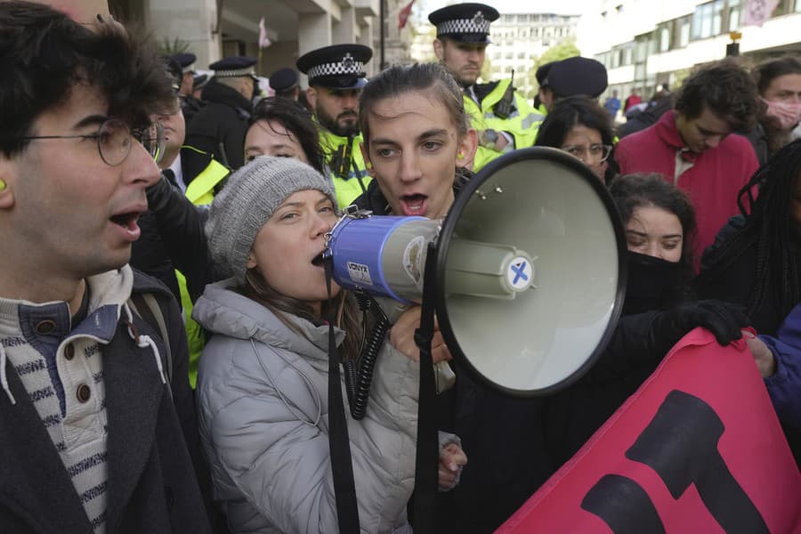 Polícia na klimatickom proteste