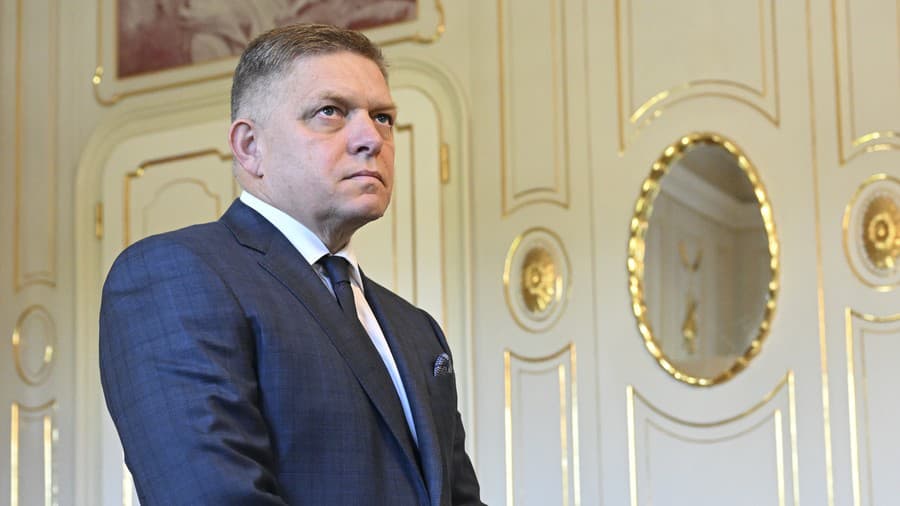 Robert Fico počas prijatia