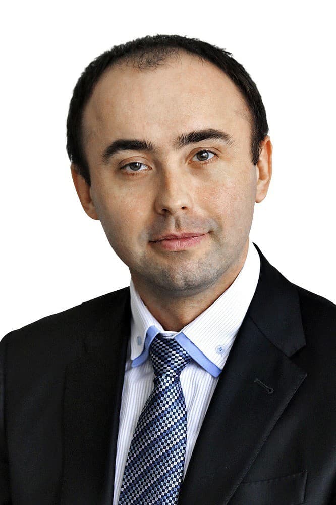 politológ R. Štefančík