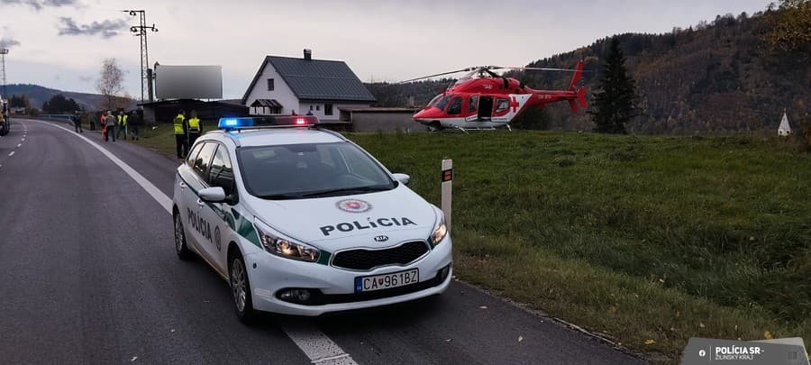 Cestu prvej triedy na Kysuciach uzavreli, stala sa tam vážna nehoda.