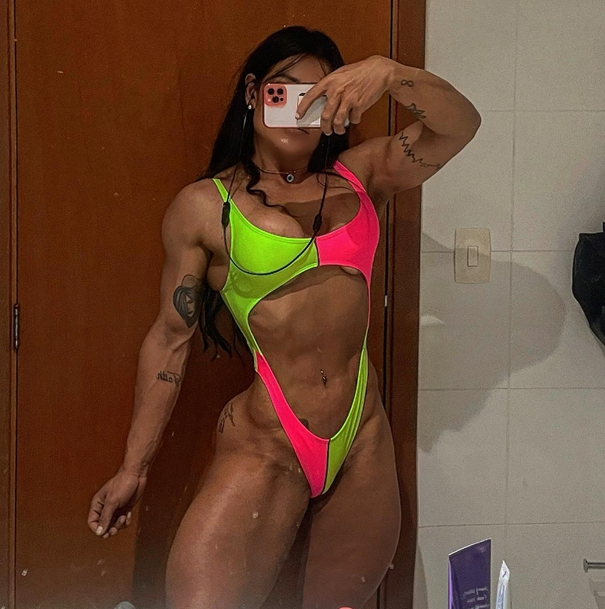 Suzy Cortez, známa fitness