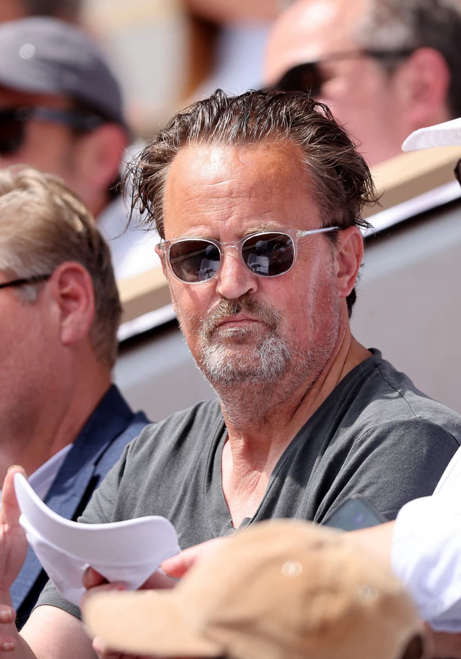 Matthew Perry zomrel vo