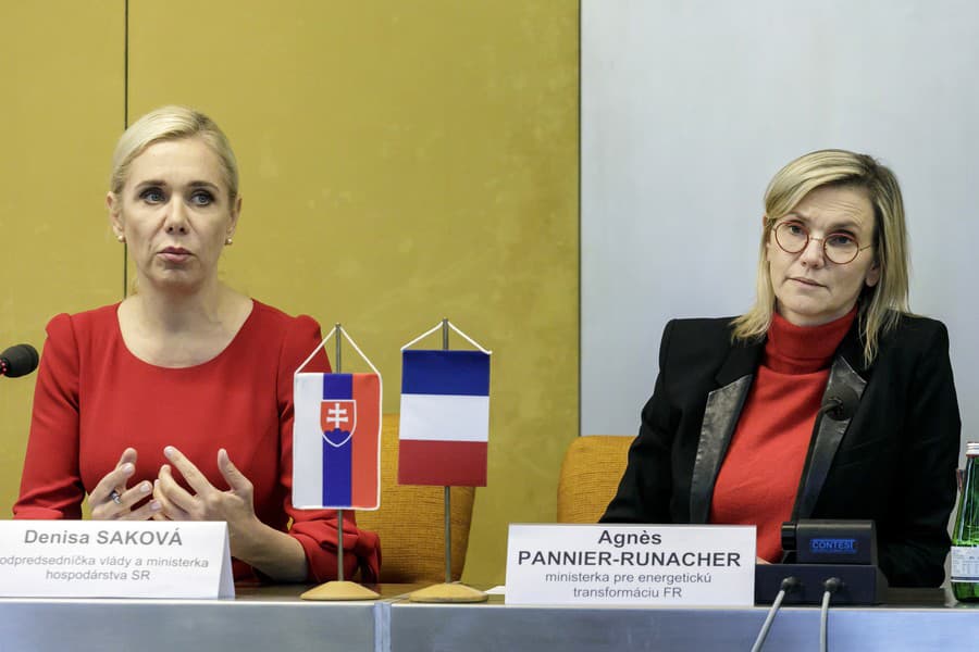 Tlačová konferencia ministerky hospodárstva