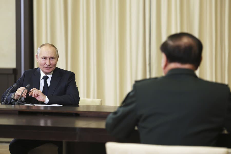Putin s čínskym vysokopostaveným