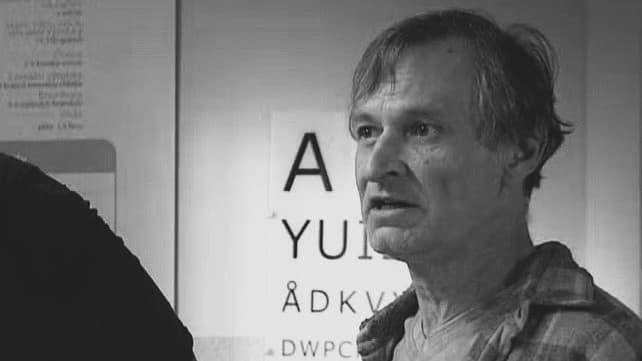 Podľa svojej hereckej kolegyne Michaely Dolinovej sa na chorobu liečil dva roky.