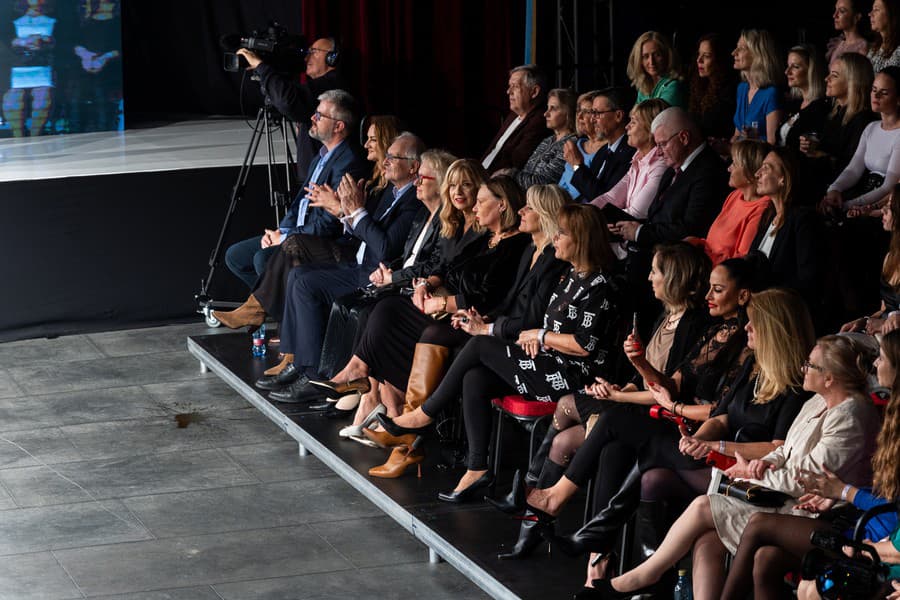 Módna prehliadka Lýdie Eckhardt v STARS auditorium v Bratislave.