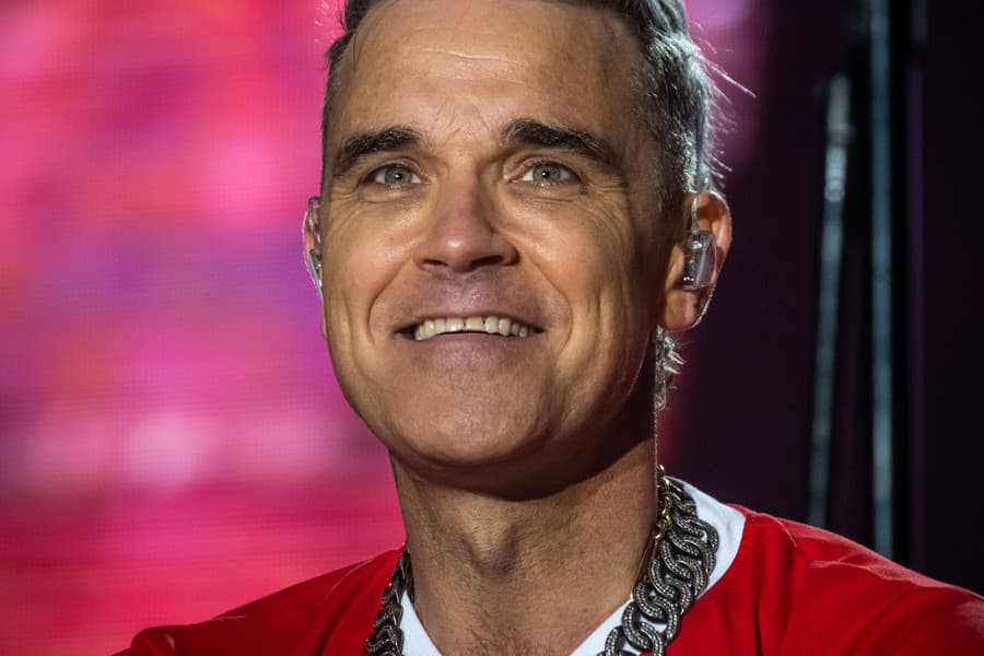 Spevák Robbie Williams