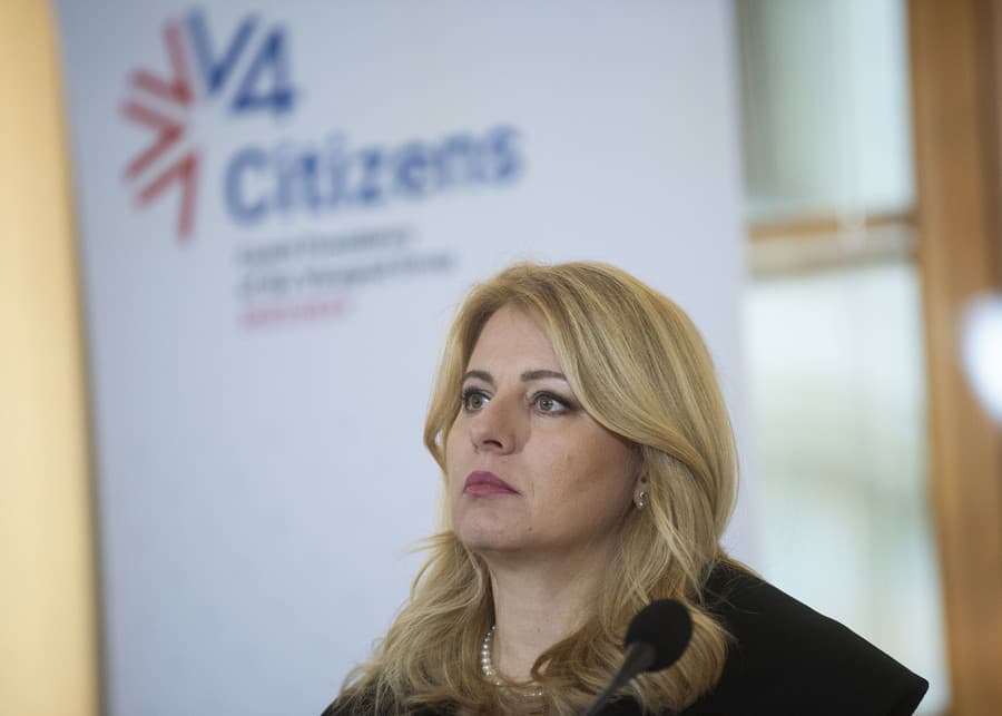  Prezidentka SR Zuzana Čaputová počas tlačovej konferencie po skončení summitu prezidentov krajín Vyšehradskej štvorky (V4).