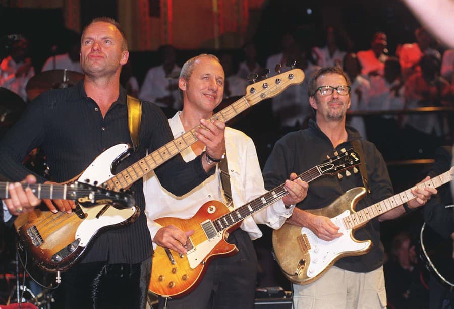 Mark Knopfler z Dire Straits dáva do dražby vyše 120 gitár