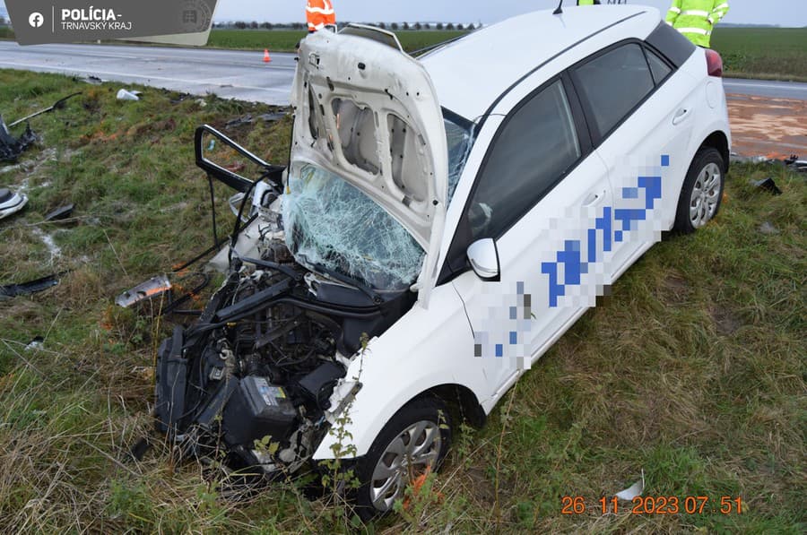 Pasažier taxíka nehodu neprežil.