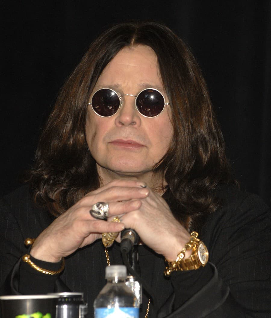 Spevák Ozzy Osbourne (74)